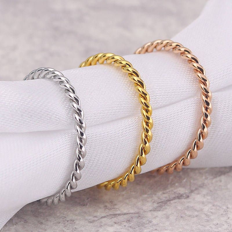 Bague minimaliste en acier ino - Event Suppliers avis et prix